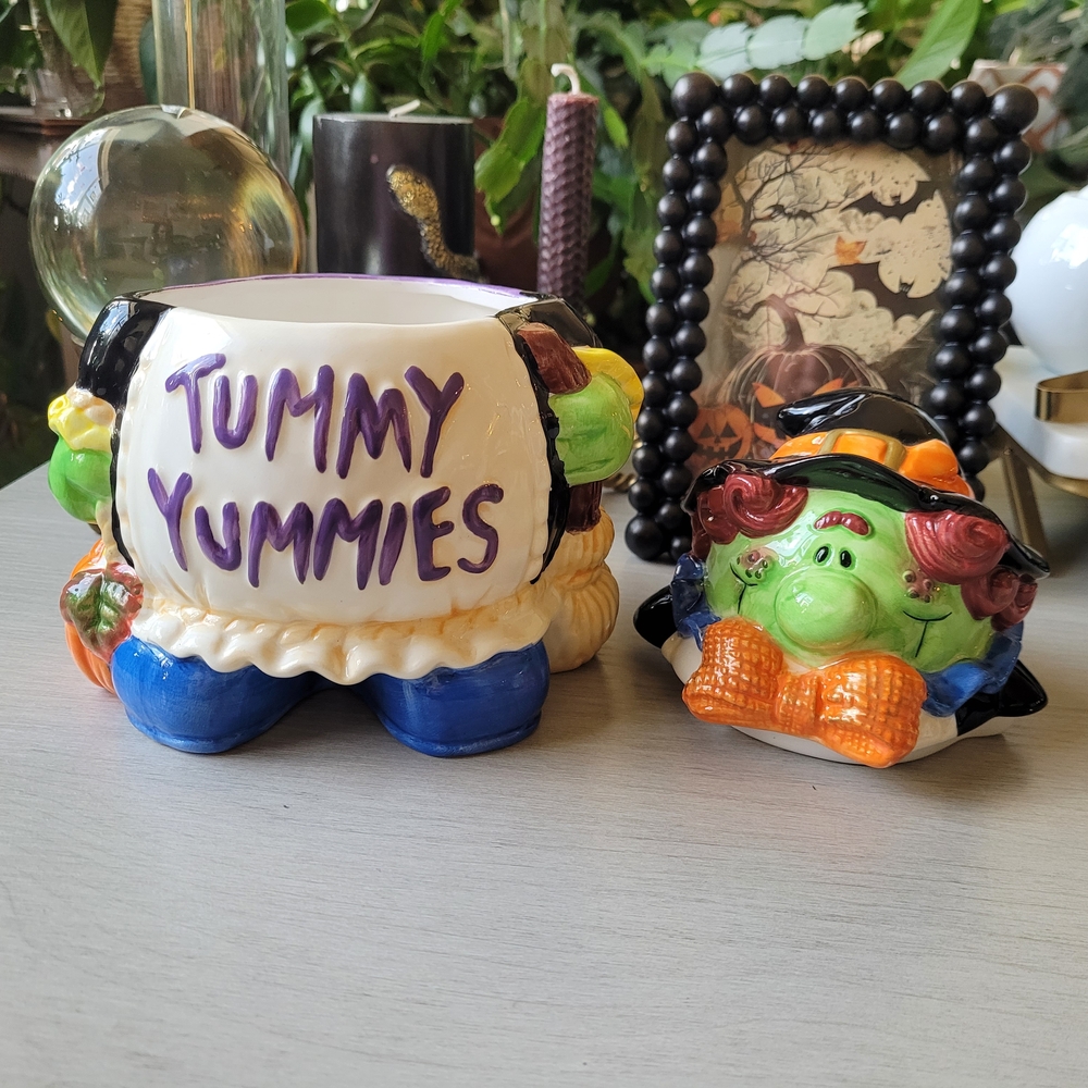 Vintage Happy Halloween Witch Colorful Tummy Yummies Cookie Jar - Picture 4 of 6